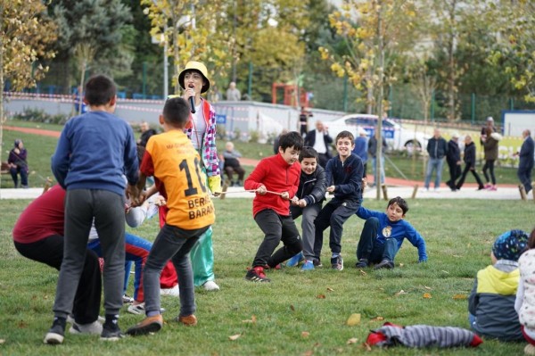 Yeni Yüzyıla Bir Kala Kartal’da Cumhuriyet Coşkusu