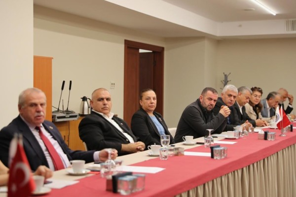 Kartal’da Kent Sorunları, Muhtarlar Toplantısı İle Çözüme Kavuşuyor