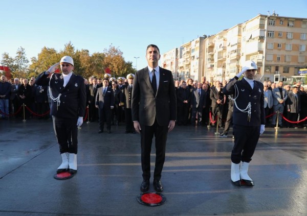 Ulu Önder Atatürk 10 Kasım’da Özlem Ve Minnetle Anıldı