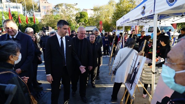 Ulu Önder Atatürk 10 Kasım’da Özlem Ve Minnetle Anıldı