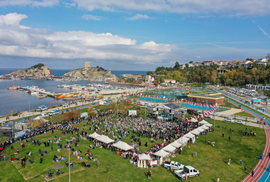  İstanbul ilk kez düzenlenen Şile Palamut Festivali’nde buluştu