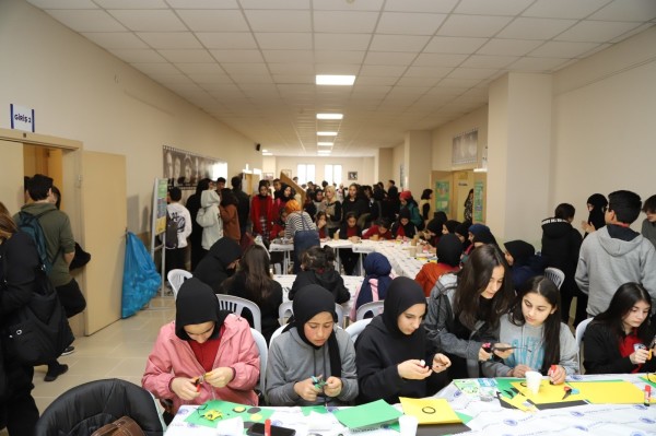 Kartallı Öğrenciler Çevre Etkinliğinde Buluştu