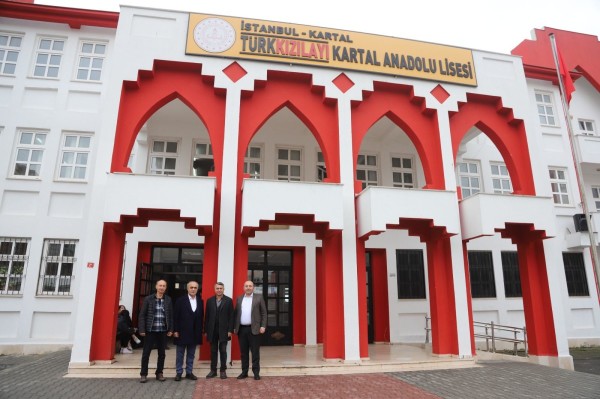 Kartal Belediyesi’nden Öğretmenler Günü’nde Anlamlı Ziyaret  