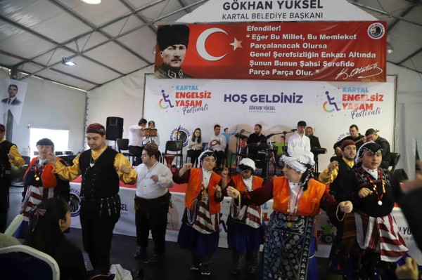 ‘Engelsiz Yaşam Festivali’ Kartal’da Coşku Dolu Anlara Sahne Oldu