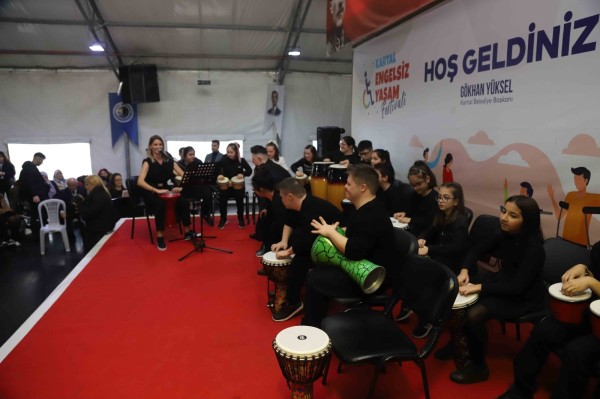 ‘Engelsiz Yaşam Festivali’ Kartal’da Coşku Dolu Anlara Sahne Oldu