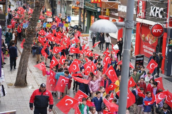 ‘Engelsiz Yaşam Festivali’ Kartal’da Coşku Dolu Anlara Sahne Oldu