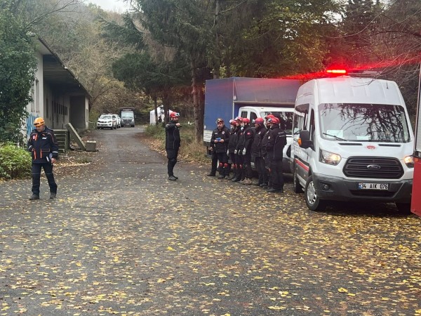 Kartal Belediyesi Sivil Savunma Uzmanlığı’ndan Gerçeği Aratmayan Tatbikat