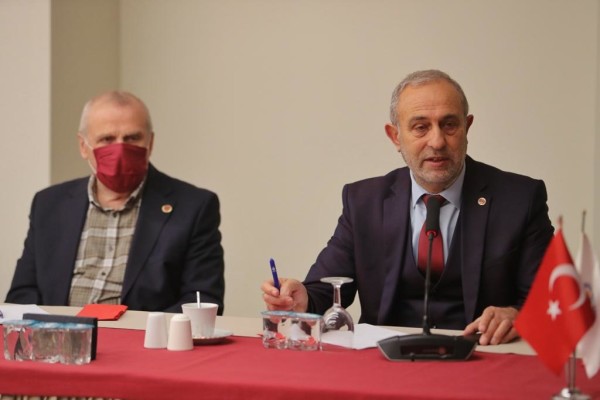 KARTAL’IN GELECEĞİNE YÖNELİK GÜNDEM MADDELERİ 2022’NİN SON MUHTARLAR TOPLANTISI’NDA ELE ALINDI