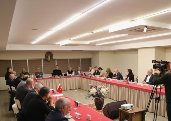 KARTAL’IN GELECEĞİNE YÖNELİK GÜNDEM MADDELERİ 2022’NİN SON MUHTARLAR TOPLANTISI’NDA ELE ALINDI