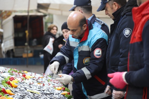 Kartal’da, Balık Tezgâhlarına Sıkı Denetim