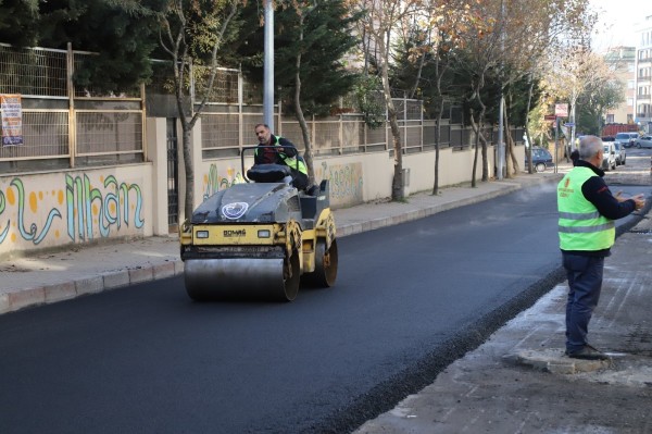 Kartal’ın Önemli Noktalarından Birinin Daha Asfaltı Yenilendi