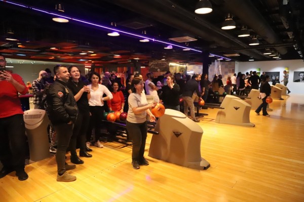 Kartal Belediyesi’nde Bowling Turnuvası Heyecanı