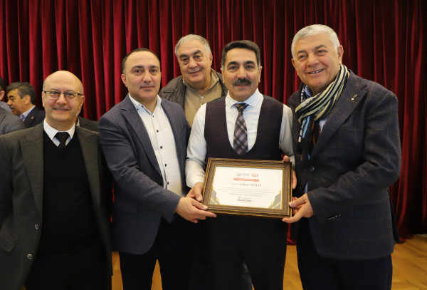 BAŞKAN GENÇ MUHTARLARLA BİRARAYA GELDİ