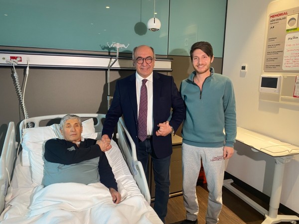 Memorial Hastanesi, robotik karaciğer donör ameliyatı 2