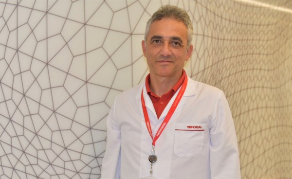 Memorial Ataşehir Hastanesi İç Hastalıkları Bölümü’nden Prof. Dr. Murat Hakan Terekeci