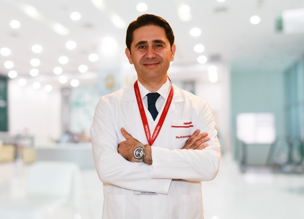 Memorial Şişli Hastanesi Üroloji Bölümü’nden Doç. Dr. Fatih Yanaral