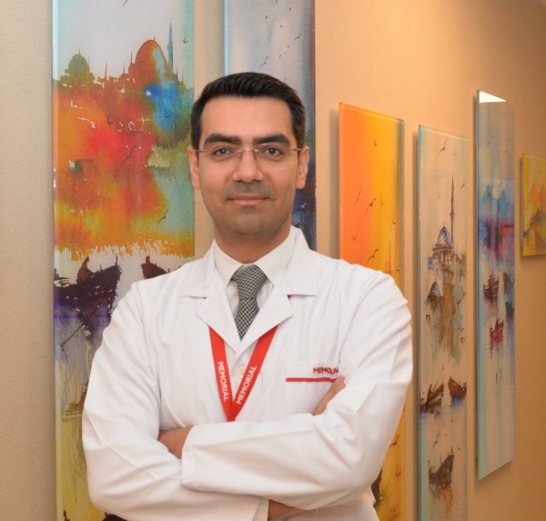 Memorial Şişli Hastanesi Dermatoloji Bölümü’nden Uz. Dr. Gürkan Yardımcı