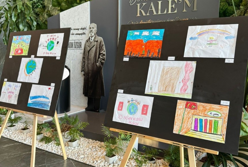 Kale Kilit Çalışanlarının Çocuklarından Geleceğin Anahtarı Resim Sergisi