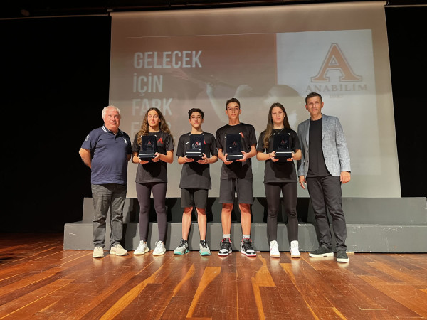 Anabilim Eğitim Kurumları - Milli Takıma Sporcular Yetiştiren Anabilim Spor Kulübü